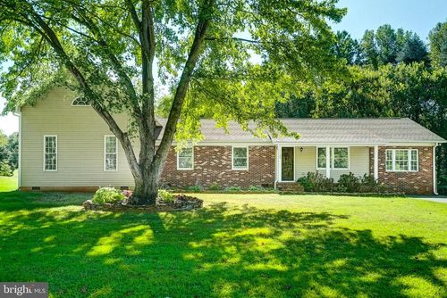 11100 Katy Ber Dr, BUMPASS, VA, 23024-9678 | Card Image
