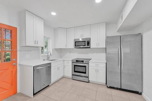 0-1801 Ne 154th St, North Miami Beach, FL, 33162-6047 | Card Image
