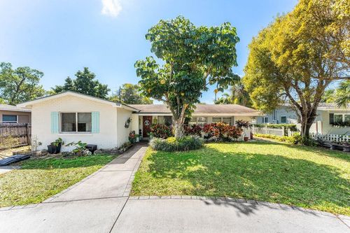 102 Ne 22nd St, Delray Beach, FL, 33444-4222 | Card Image