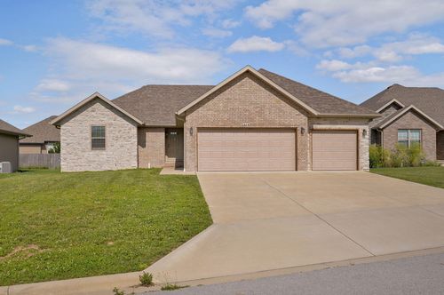 664 N Montego St, Nixa, MO, 65714-9183 | Card Image