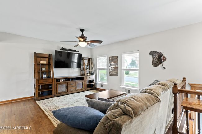 35 Chestnut Hill Rd, House other with 4 bedrooms, 2 bathrooms and null parking in Howell NJ | Image 6