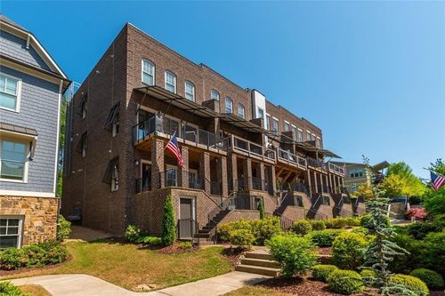 204 Easy Pines Way, Marietta, GA, 30060-2318 | Card Image