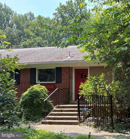 3152 Holmes Run Rd, FALLS CHURCH, VA, 22042-4308 | Card Image