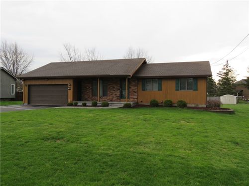 252 Golden Rd, Rochester, NY, 14624-3734 | Card Image