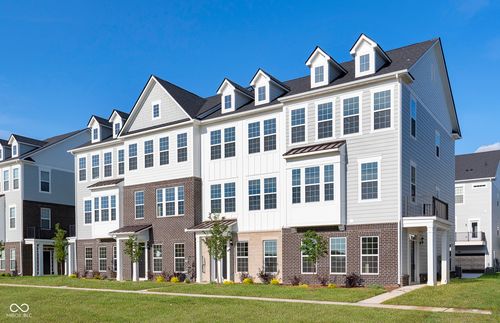 14555 Elsmere Ln, Carmel, IN, 46074-6164 | Card Image