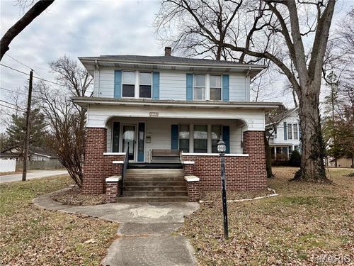 335 E North St, Du Quoin, IL, 62832-2153 | Card Image
