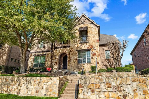 112 Aransas Dr, Irving, TX, 75039-3310 | Card Image