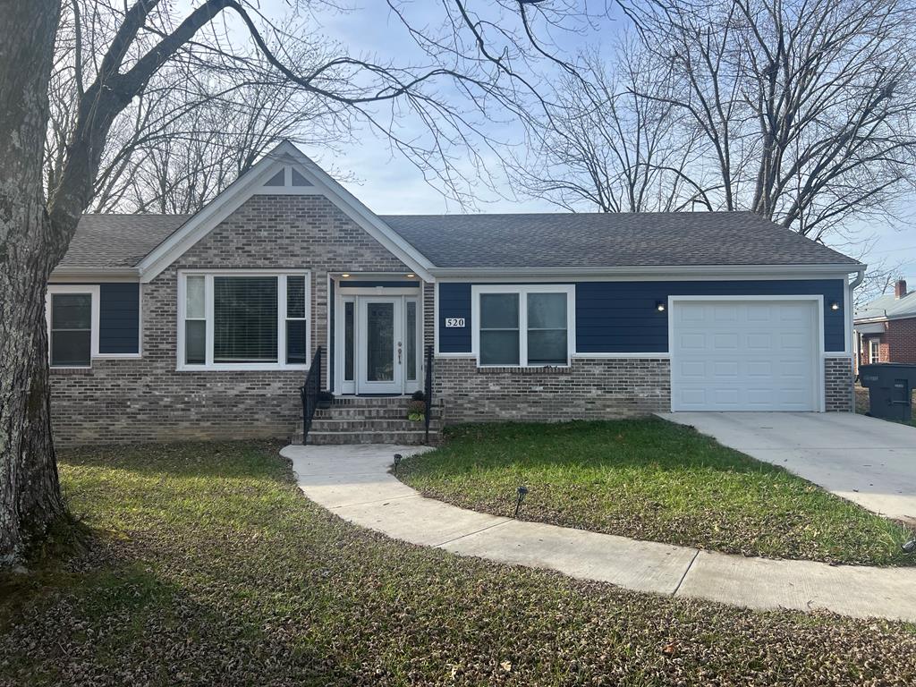 Ash Ave, Cookeville, TN 38501