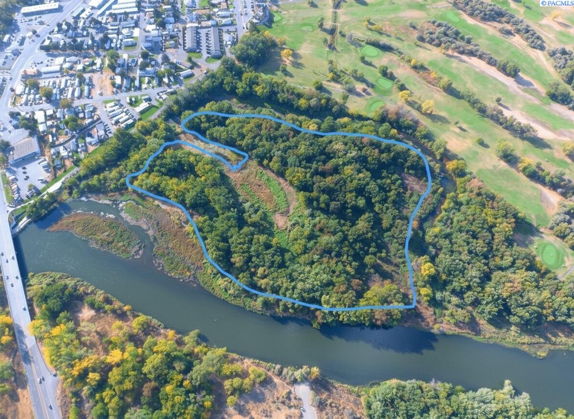 Land in Richland 3