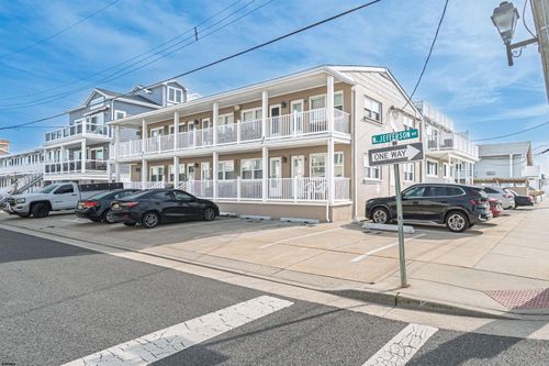 b5-9500 Amherst Ave, MARGATE CITY, NJ, 08402-1100 | Card Image
