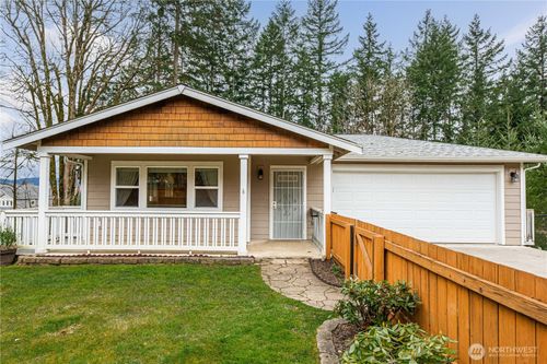 17510 127th St Se, Snohomish, WA, 98290-8702 | Card Image