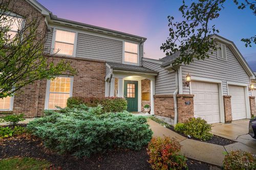 720 Castlegate Ln, Cincinnati, OH, 45231 | Card Image