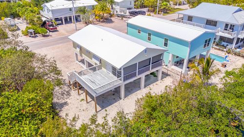 75 Lobstertail Rd, Big Pine Key, FL, 33043-3312 | Card Image