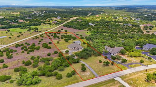 323 Bosque Rdg, Spring Branch, TX, 78070-5275 | Card Image