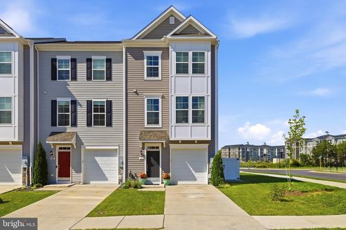 100 Stribling Way, WINCHESTER, VA, 22602-5405 | Card Image