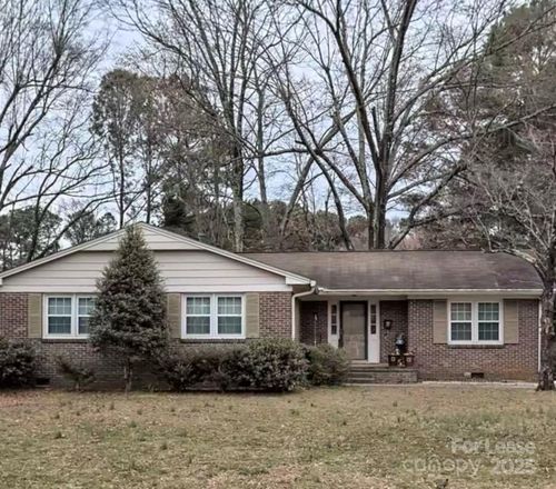4039 Rutherford Dr, Charlotte, NC, 28210-4709 | Card Image