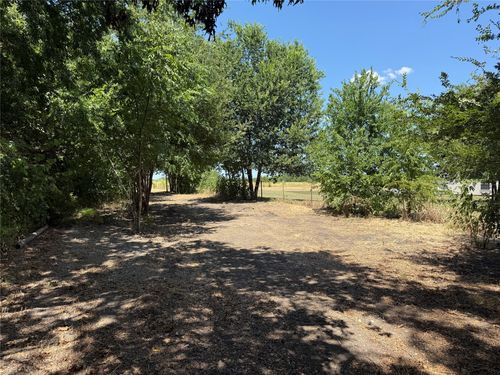 101 County Road 4709, Leonard, TX, 75452 | Card Image
