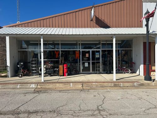 123 S Main St, Licking, MO, 65542 | Card Image