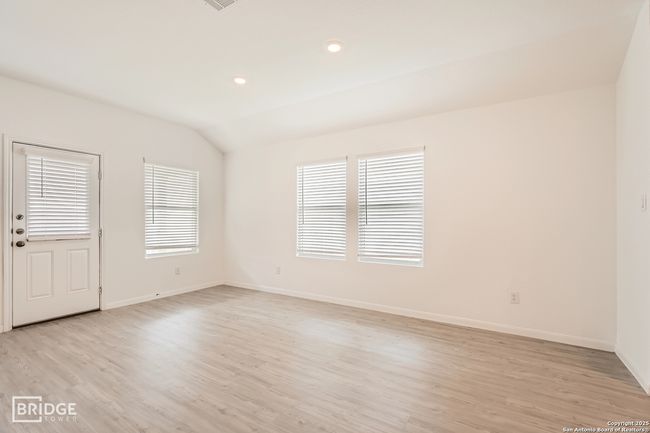 1212 Treehouse Ln, House other with 3 bedrooms, 2 bathrooms and null parking in New Braunfels TX | Image 8
