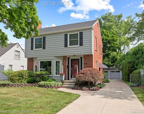 1668 Villa Rd, Birmingham, MI, 48009-6559 | Card Image