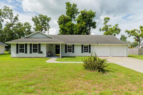 3915 Studstill Rd, Valdosta, GA, 31605-4801 | Card Image