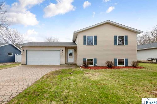 404 Pilgrim Street, St. Clair, MN, 56080 | Card Image