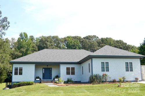 130 Rapids Run Trl, Iron Station, NC, 28080-5722 | Card Image
