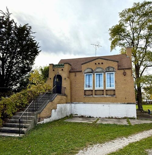 21920 Lincoln Hwy, Lynwood, IL, 60411-4637 | Card Image