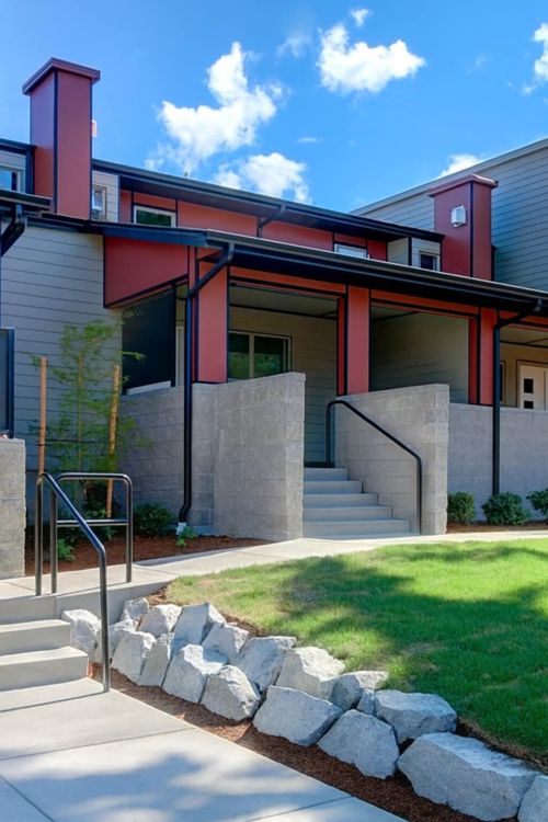 65 S Mountain Ave, Ashland, OR, 97520-2468 | Card Image