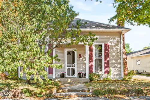 208 W Main St, Mount Summit, IN, 47361 | Card Image