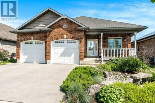 22 Findlay Place, Stratford, ON, N5A0A7 | Card Image