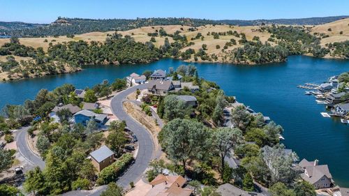 215 Oakhurst Ct, Copperopolis, CA, 95228-9672 | Card Image
