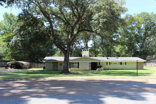 707 Browning Dr, Springhill, LA, 71075-2415 | Card Image