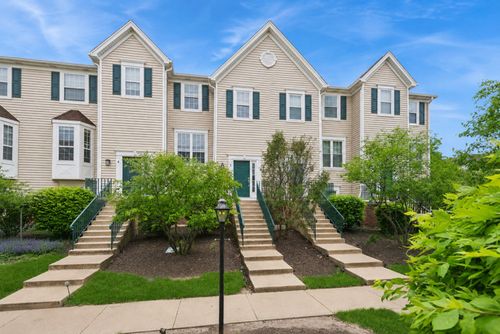 3-1106 Village Center Pkwy, Aurora, IL, 60506-6648 | Card Image