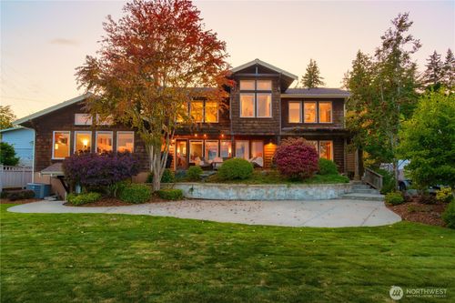 3107 I Ave, Anacortes, WA, 98221-3875 | Card Image