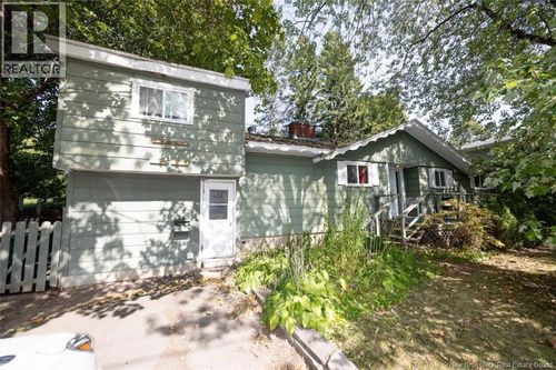 755 Gregg Crt, Fredericton, NB, E3B4H5 | Card Image
