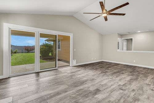 67-1297 Puaena St, KAMUELA, HI, 96743-8494 | Card Image