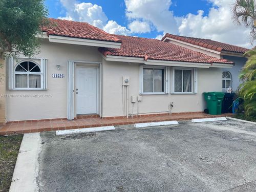 11526-11526 Nw 4th Ln, Sweetwater, FL, 33172-4968 | Card Image