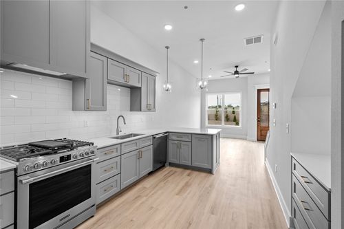 2607 S 30th Pl, Rogers, AR, 72758-4364 | Card Image