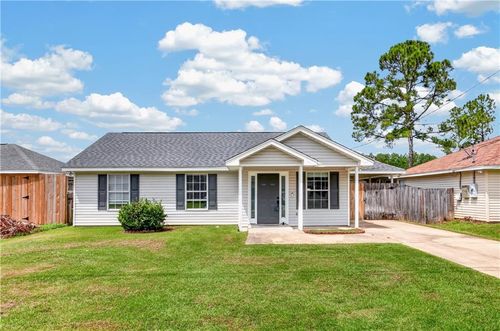 70117 6th St, Covington, LA, 70433-6701 | Card Image