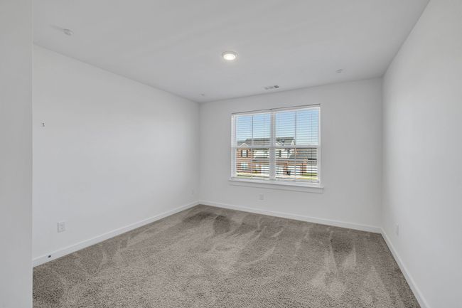 An upstairs bedroom | Image 14
