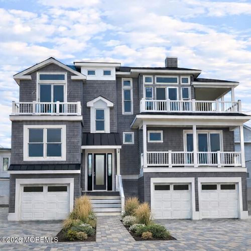 2 E 47th St, Long Bch Twp, NJ, 08008-3903 | Card Image