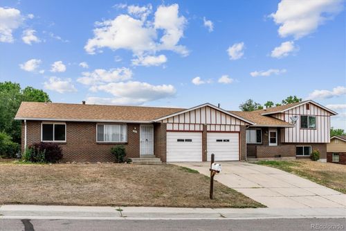 953 S Yarrow St, Lakewood, CO, 80226-4311 | Card Image