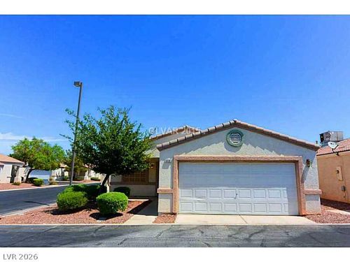 5120 Mascaro Dr, Las Vegas, NV, 89122-8112 | Card Image
