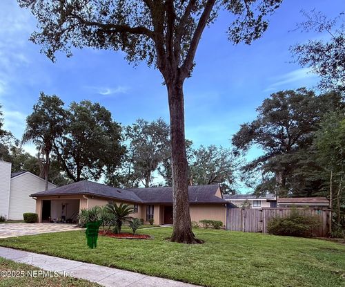 4765 Marsh Hammock Dr W, JACKSONVILLE, FL, 32224-1859 | Card Image