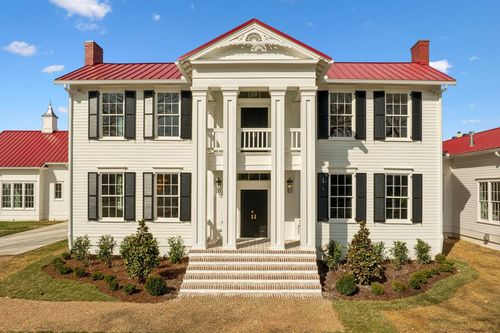 8318 Moores Ln, Brentwood, TN, 37027-8110 | Card Image