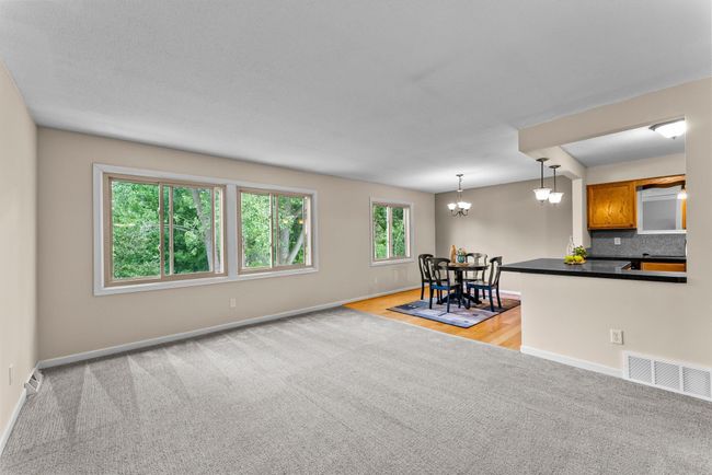 4252 Thornhill Ln, Townhouse with 3 bedrooms, 2 bathrooms and null parking in Vadnais Heights MN | Image 25