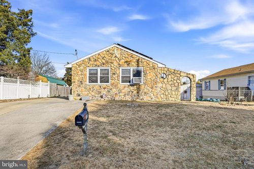 712 Cherry St, MILLVILLE, NJ, 08332-4502 | Card Image