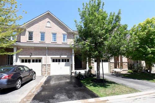 2980 Guire Common, Burlington, ON, L7M0G4 | Card Image