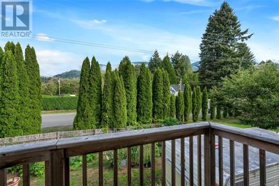 38 Cowichan Ave W, House other with 6 bedrooms, 3 bathrooms and 6 parking in Lake Cowichan BC | Image 3